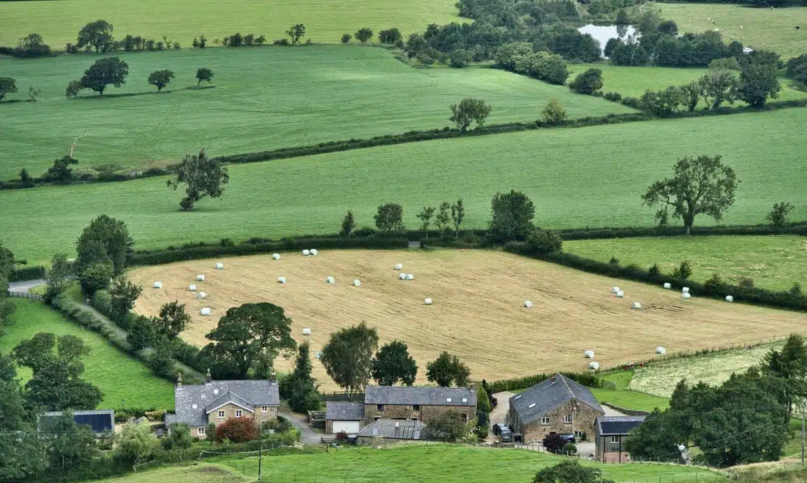 Comment acheter une exploitation agricole en France ?